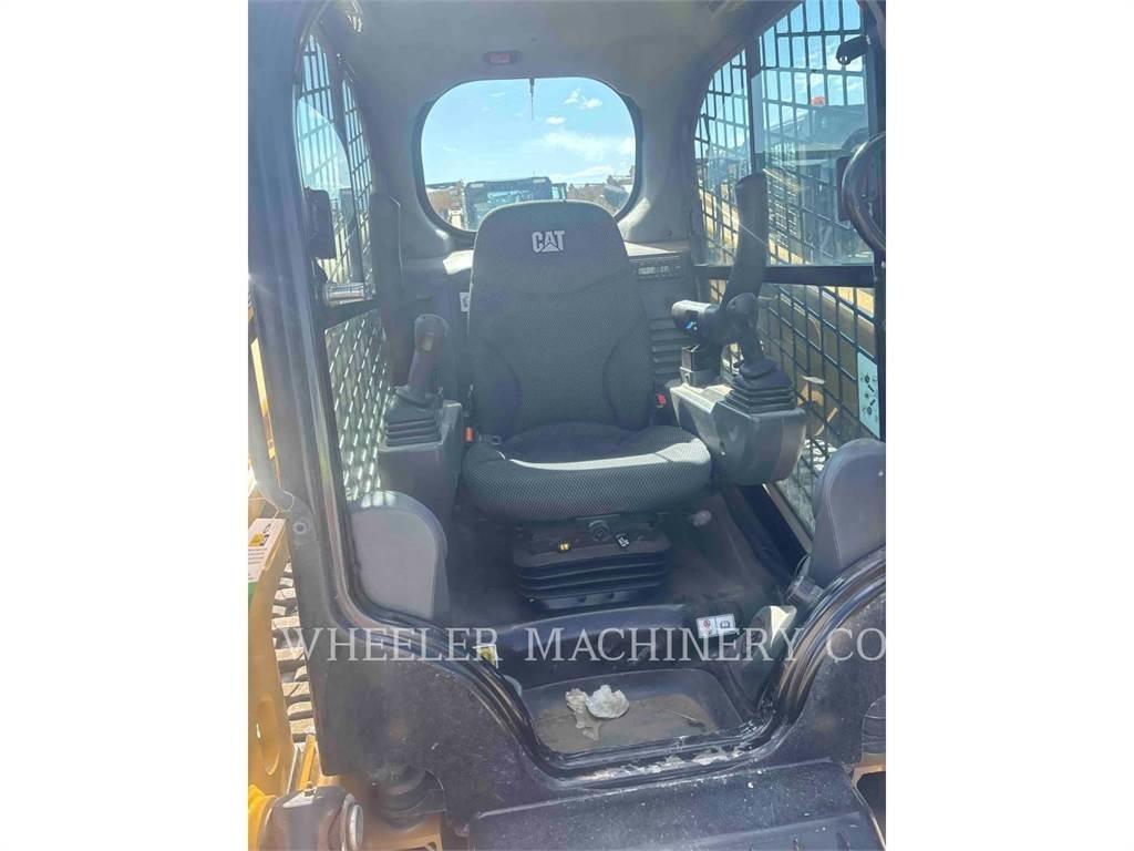 CAT 239D3 C3H2 Гусеничные фронтальные погрузчики