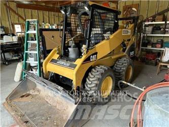 CAT 242B Мини-погрузчики