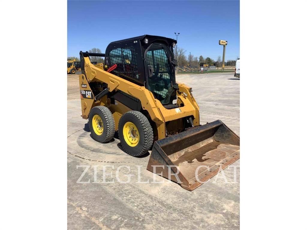 CAT 242D Мини-погрузчики