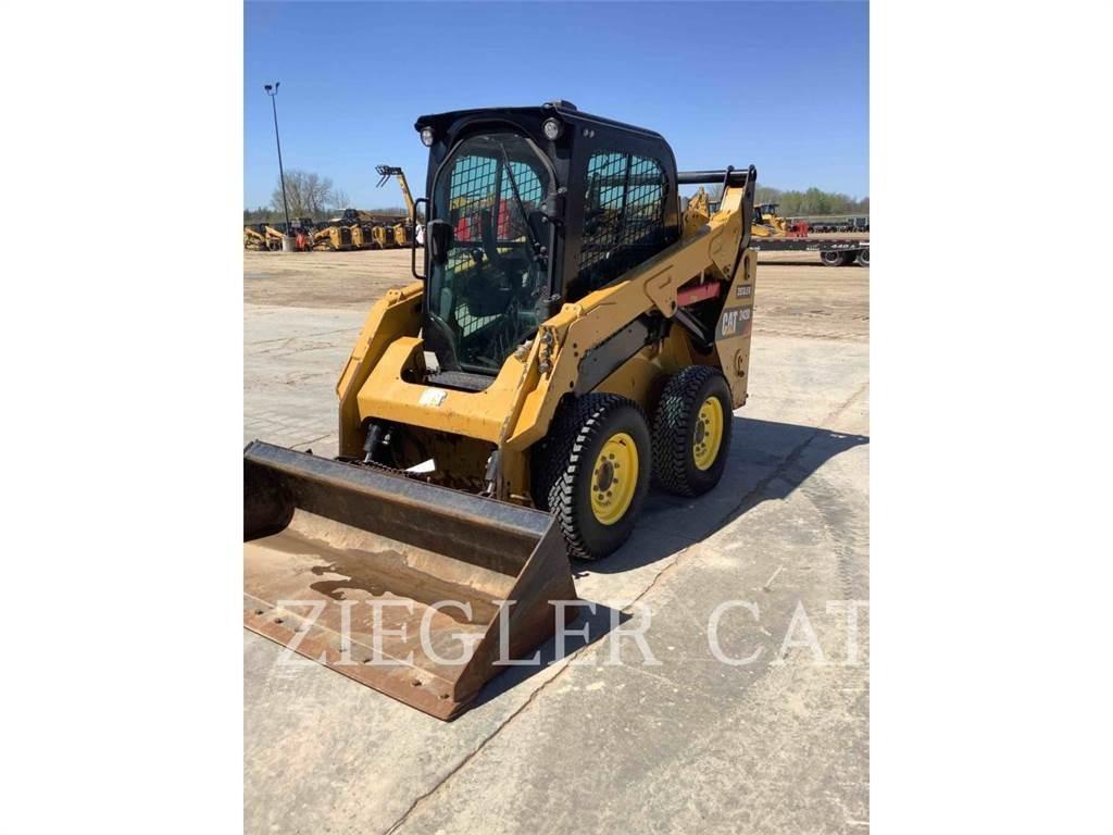 CAT 242D Мини-погрузчики