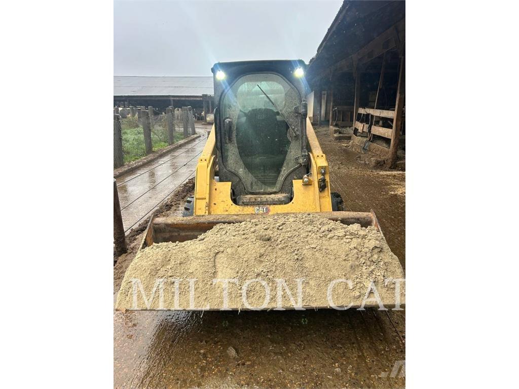 CAT 242D3 Мини-погрузчики