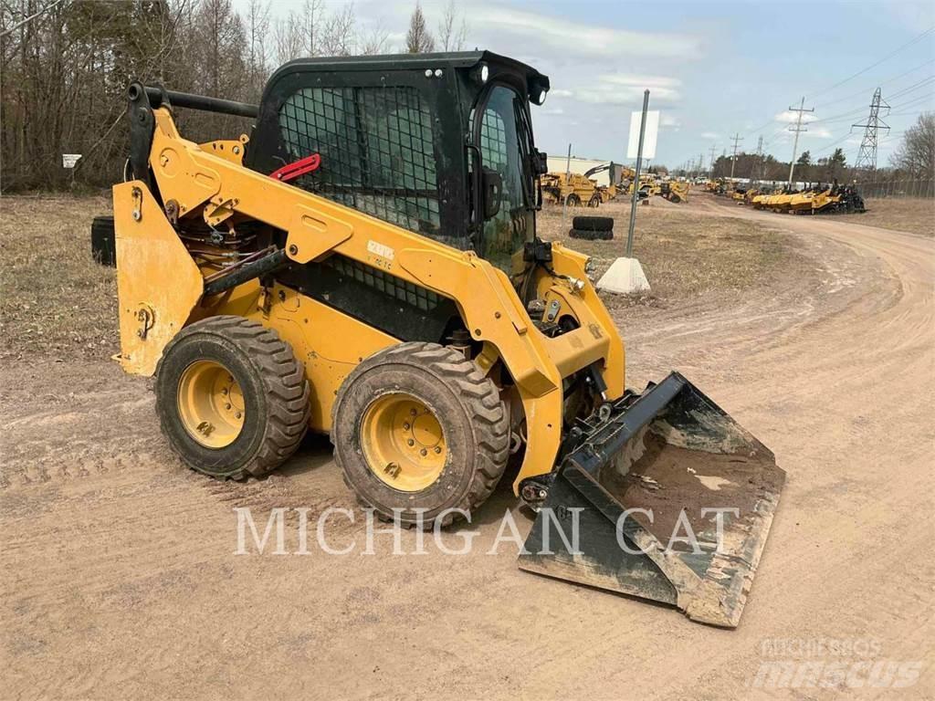 CAT 242D3 A2Q Мини-погрузчики