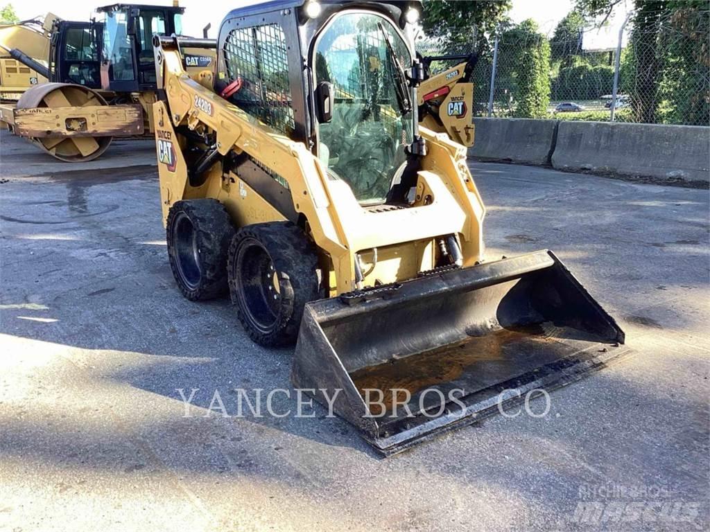 CAT 242D3 AC Мини-погрузчики