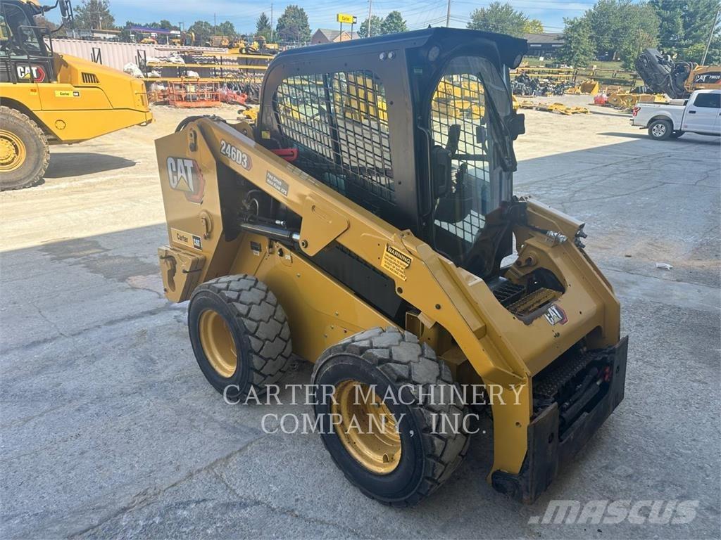 CAT 246 Мини-погрузчики