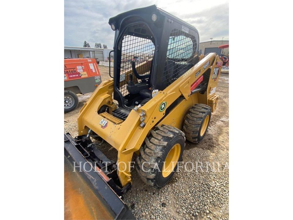 CAT 246 HF Мини-погрузчики
