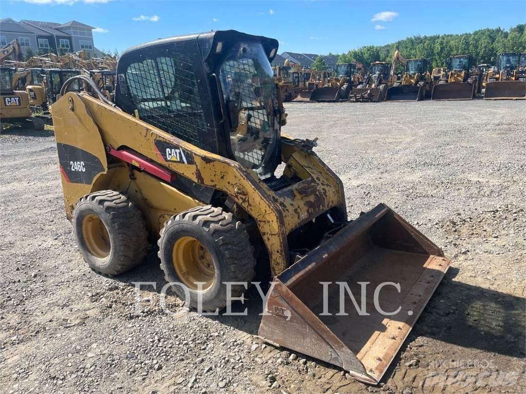 CAT 246C Мини-погрузчики