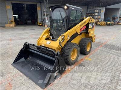 CAT 246D Мини-погрузчики