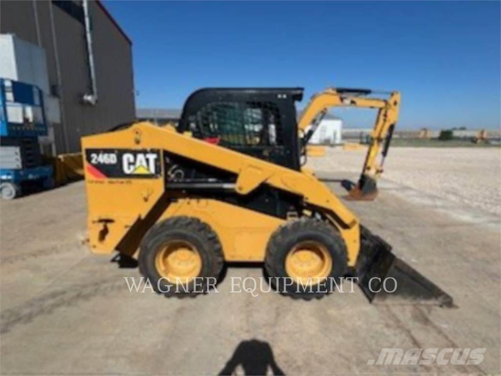 CAT 246D Мини-погрузчики