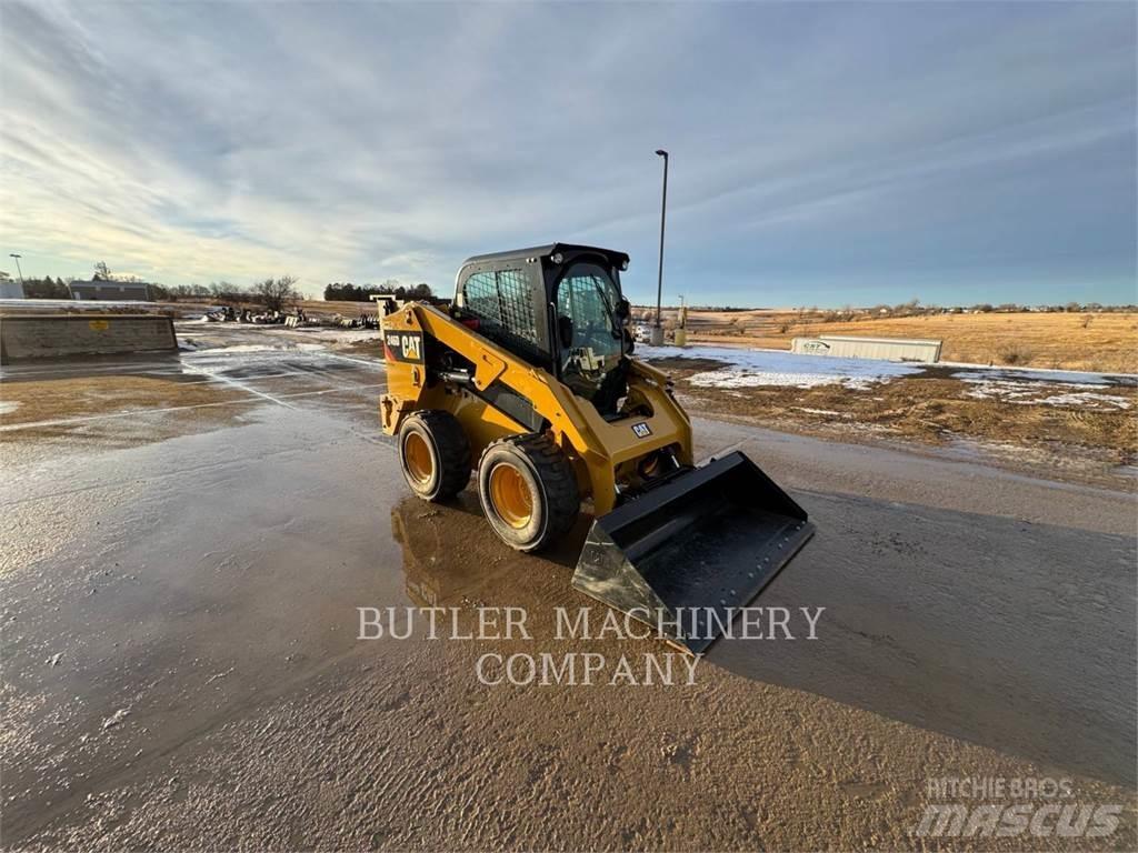 CAT 246D C3H2 Мини-погрузчики
