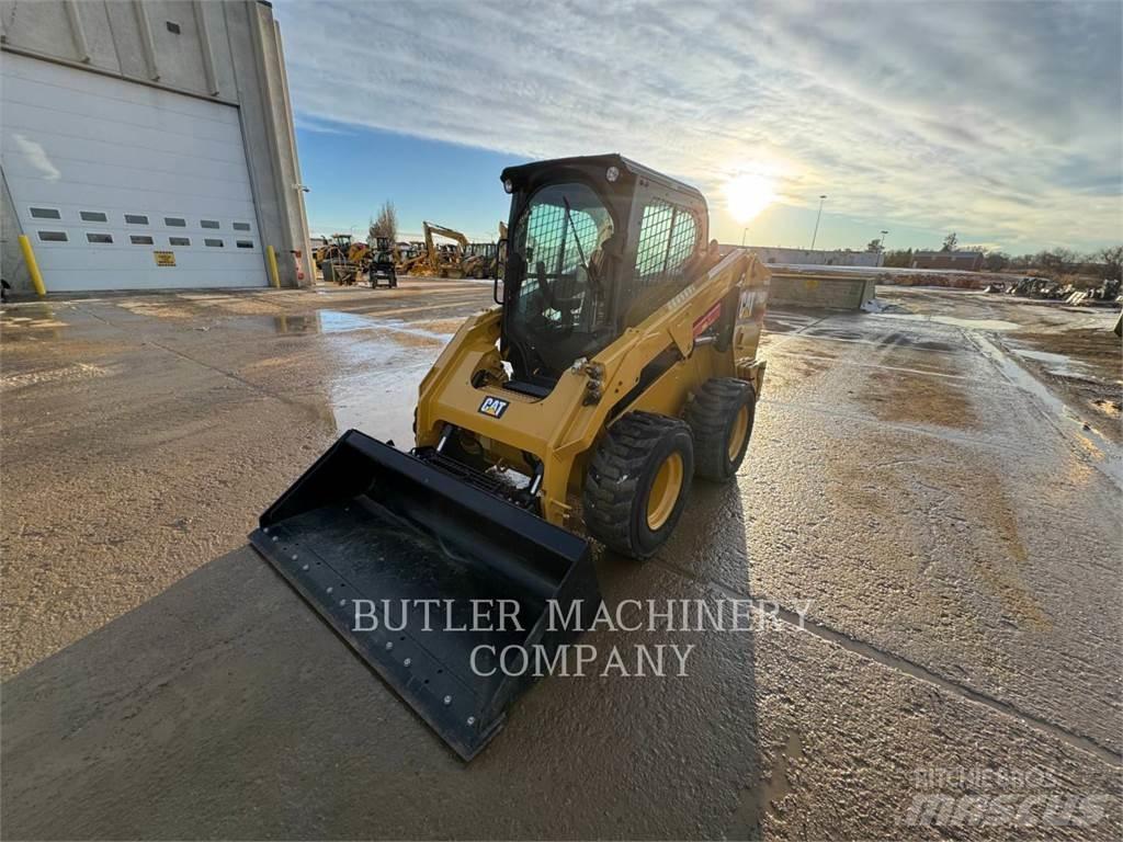 CAT 246D C3H2 Мини-погрузчики