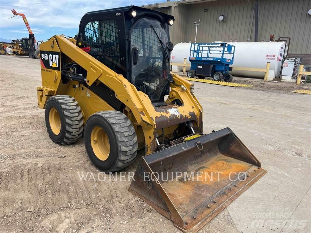 CAT 246D HF Мини-погрузчики