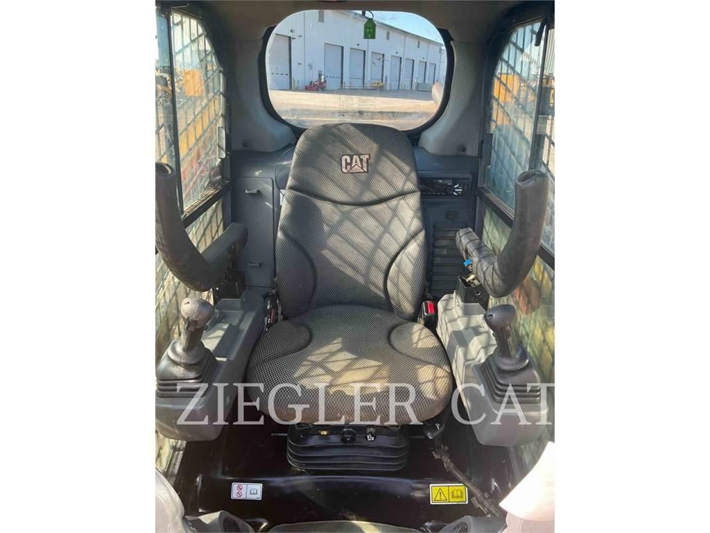 CAT 246D3 Мини-погрузчики