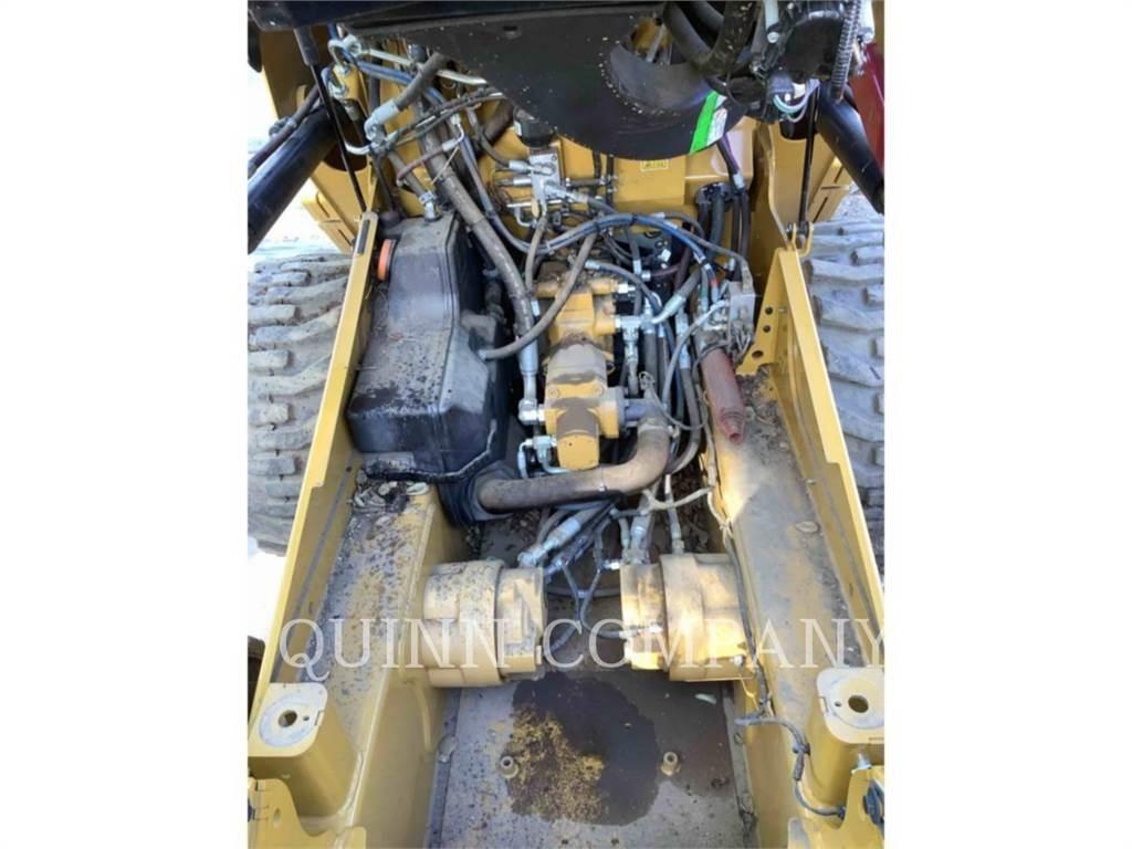 CAT 246D3 Мини-погрузчики