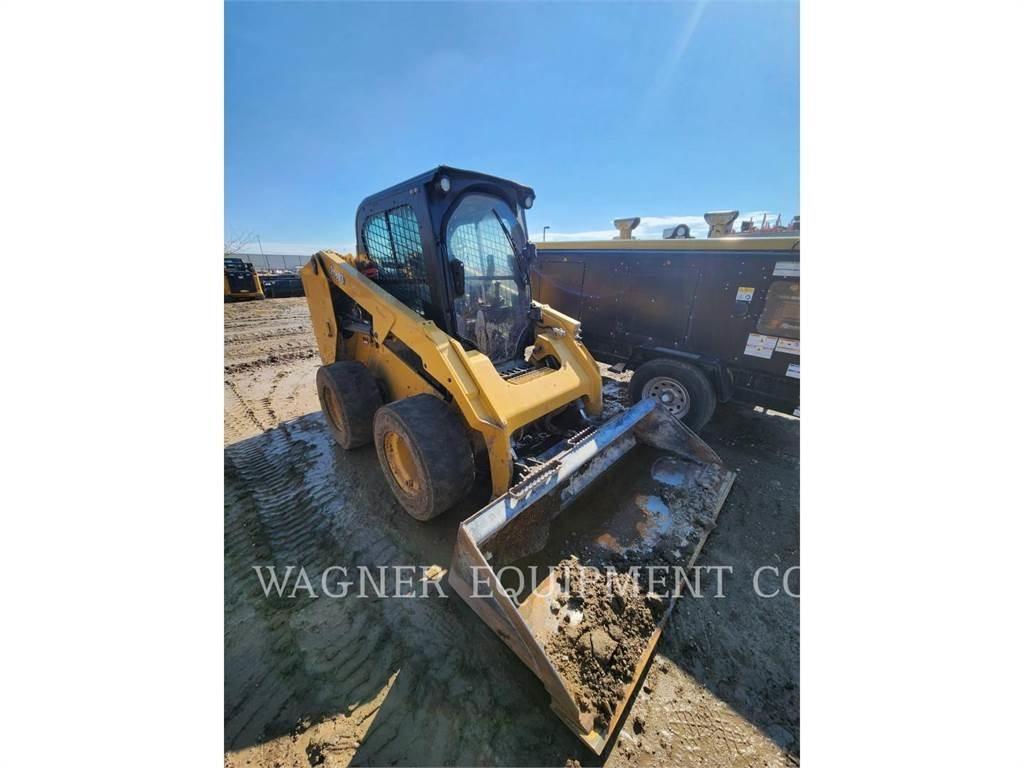 CAT 246D3 Мини-погрузчики