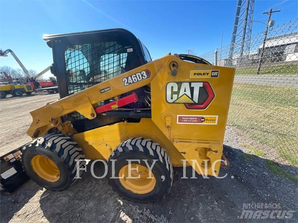 CAT 246D3 Мини-погрузчики
