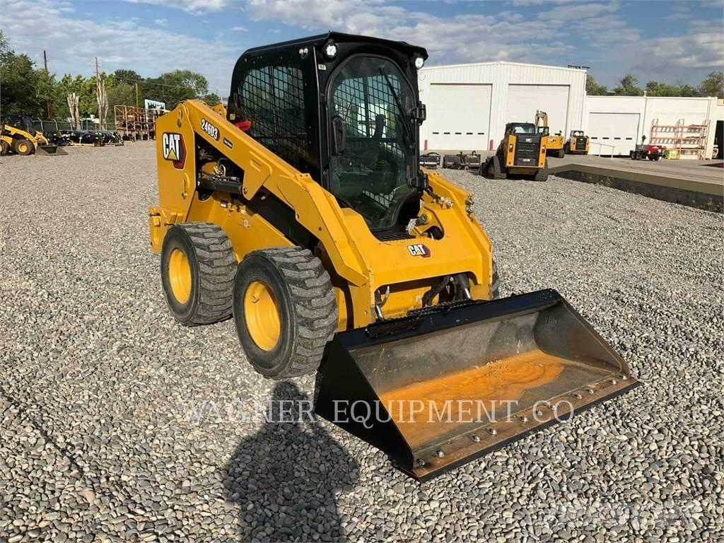CAT 246D3 Мини-погрузчики