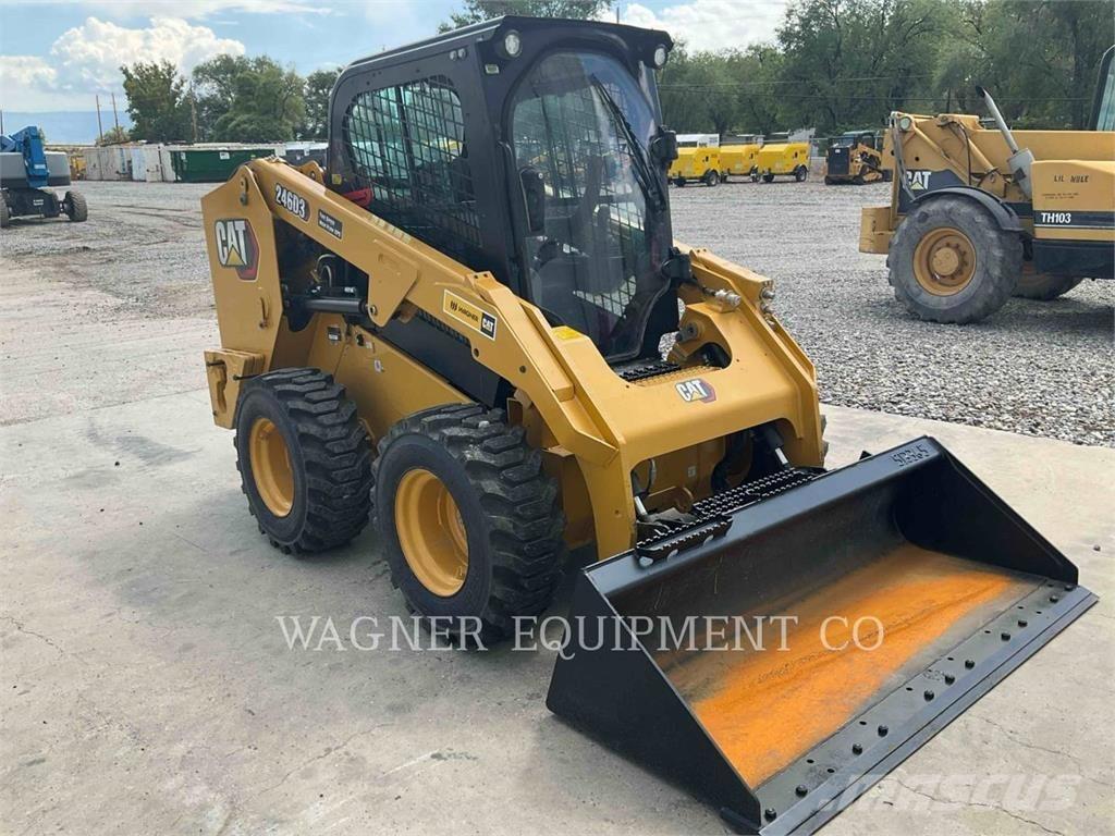 CAT 246D3 Мини-погрузчики