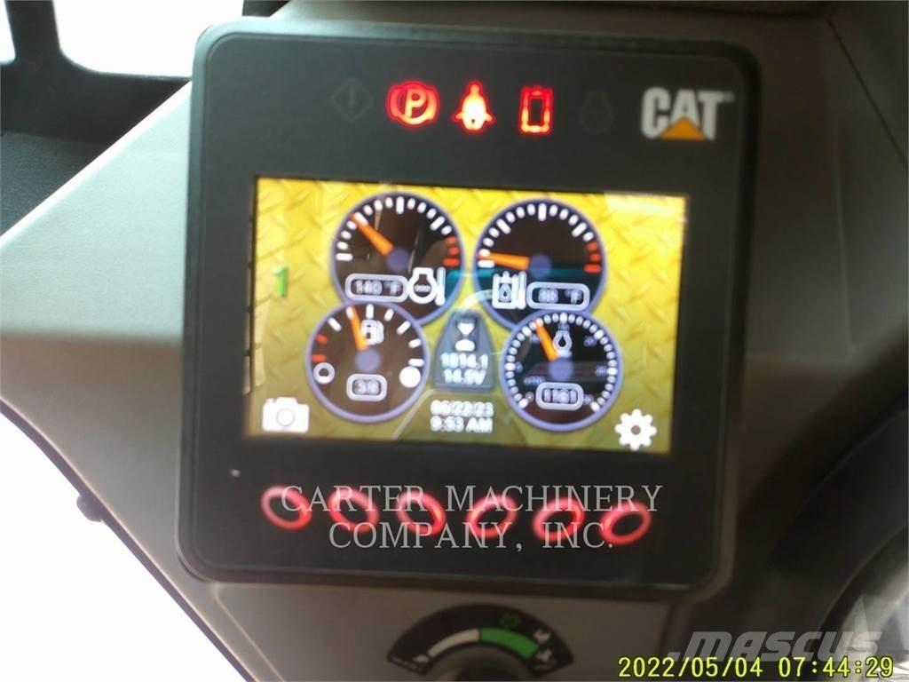 CAT 246D3 AC Мини-погрузчики