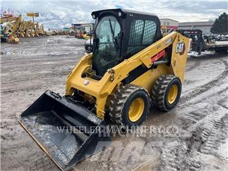 CAT 246D3 C3H2 Мини-погрузчики