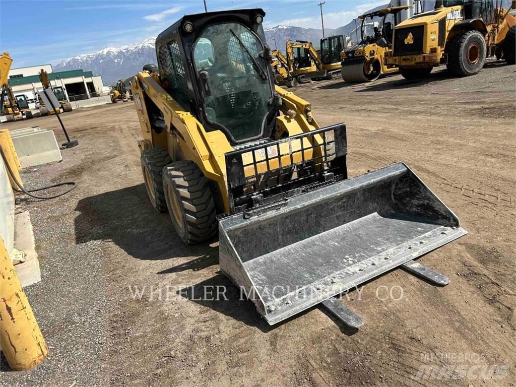 CAT 246D3 C3H2 Мини-погрузчики