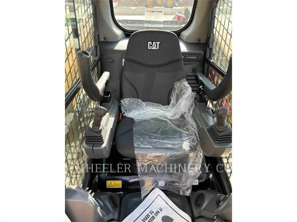 CAT 246D3 C3H2 Мини-погрузчики