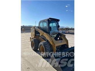 CAT 246D3 C3H2 Мини-погрузчики