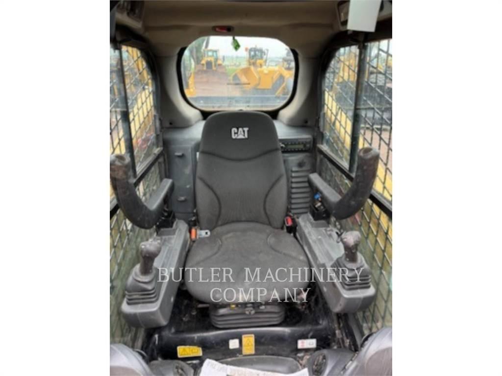 CAT 246D3 C3H2 Мини-погрузчики