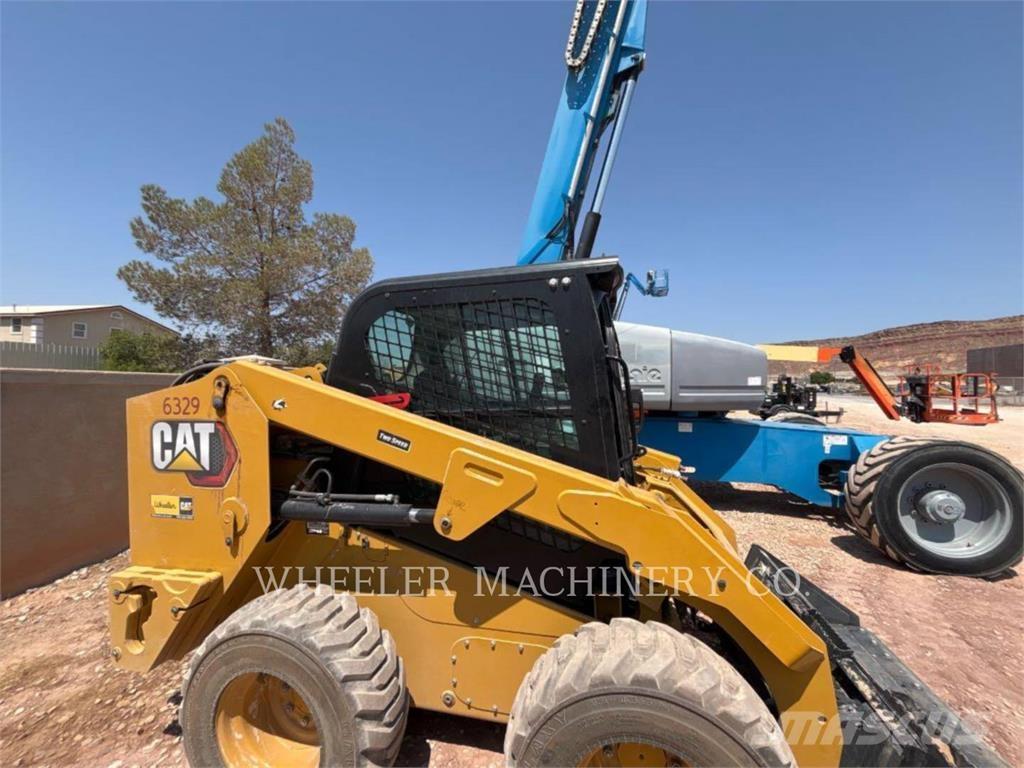 CAT 246D3 C3H2 Мини-погрузчики