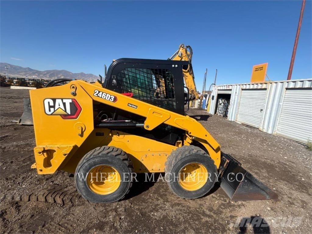 CAT 246D3 C3H2 Мини-погрузчики