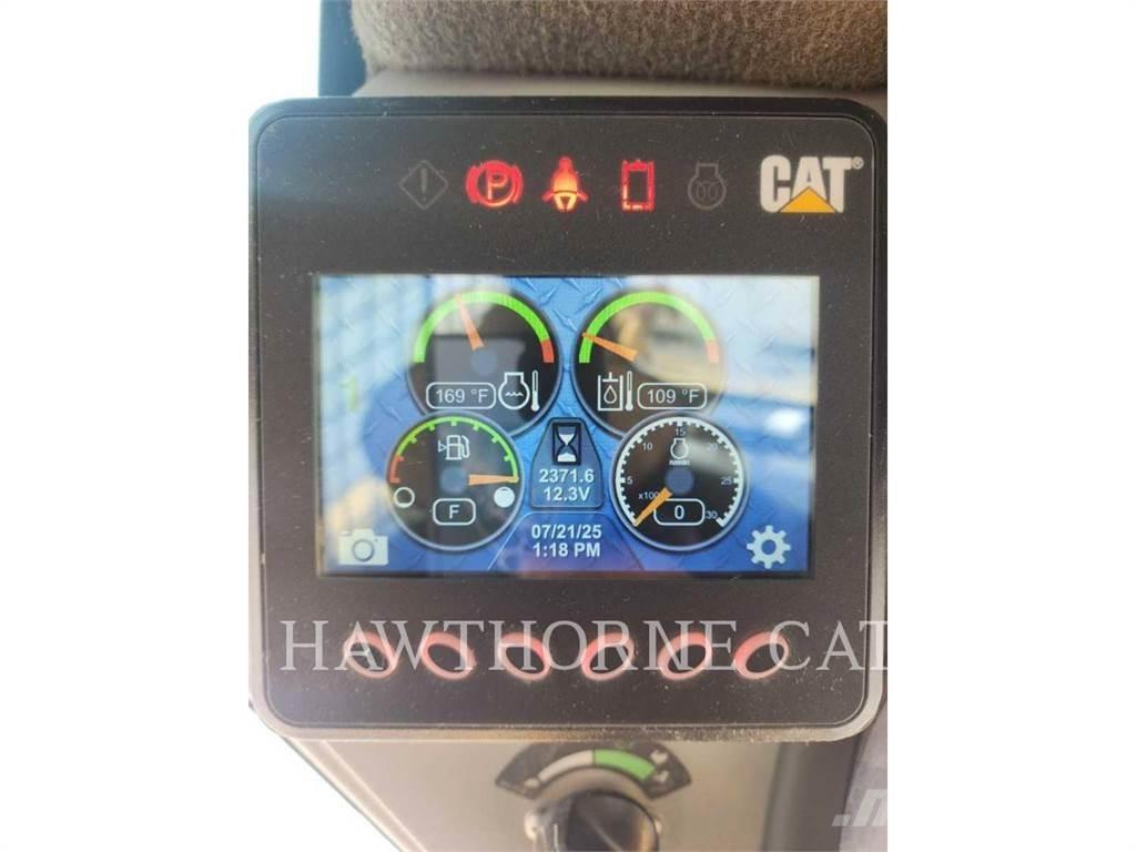 CAT 246D3H2O Мини-погрузчики