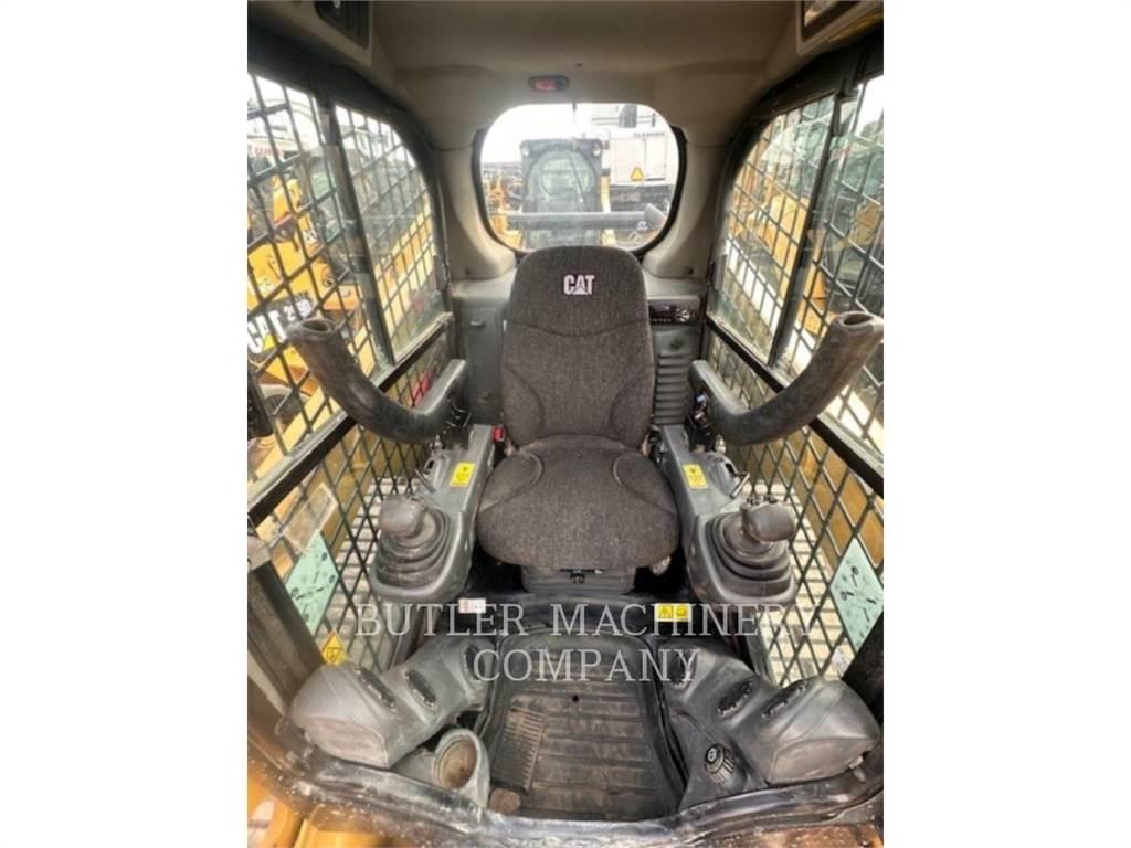 CAT 249D Гусеничные фронтальные погрузчики