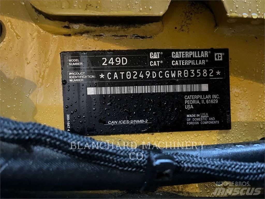 CAT 249D Гусеничные фронтальные погрузчики
