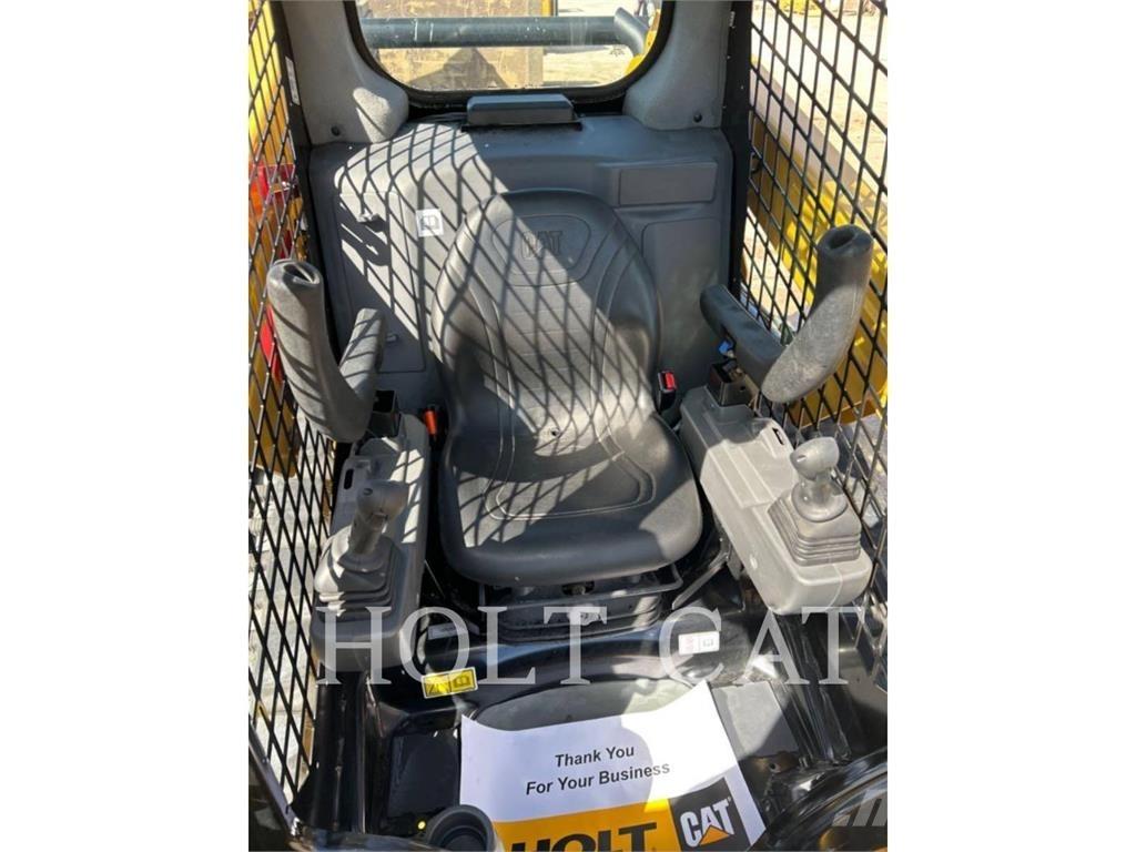 CAT 249D Мини-погрузчики