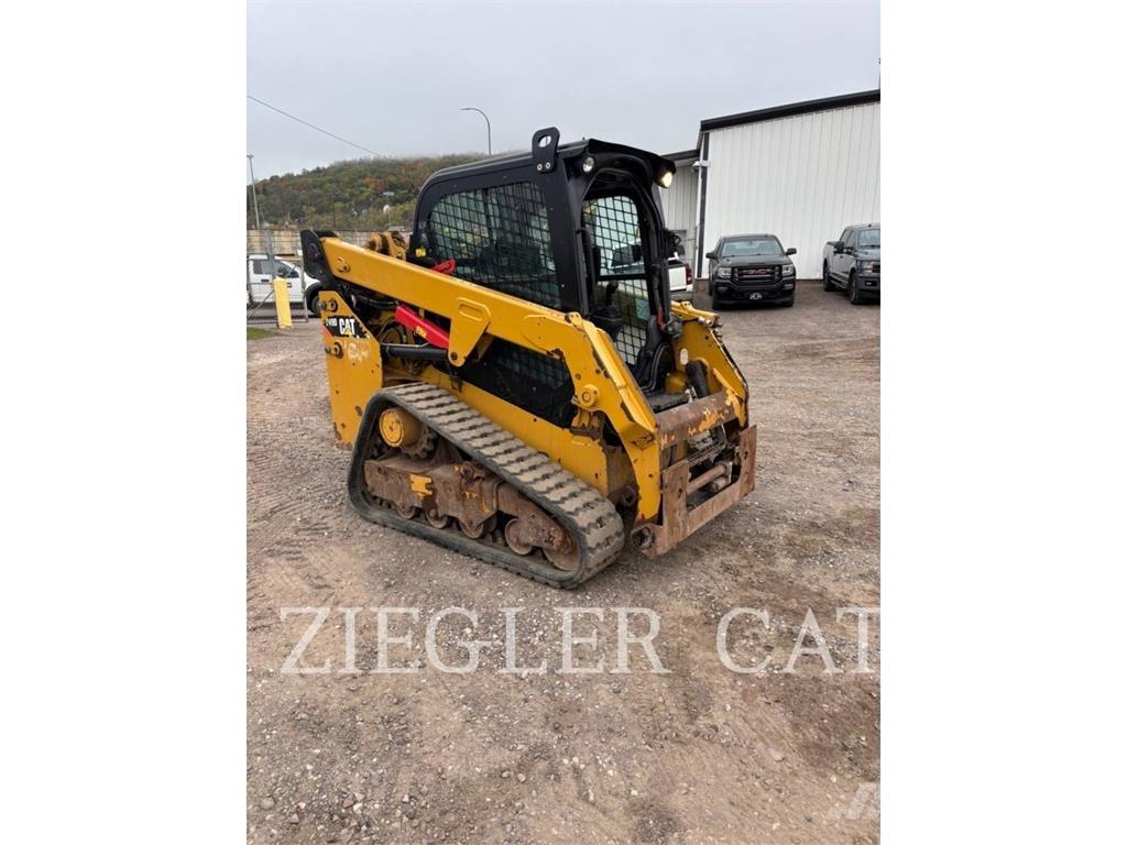 CAT 249D Гусеничные фронтальные погрузчики