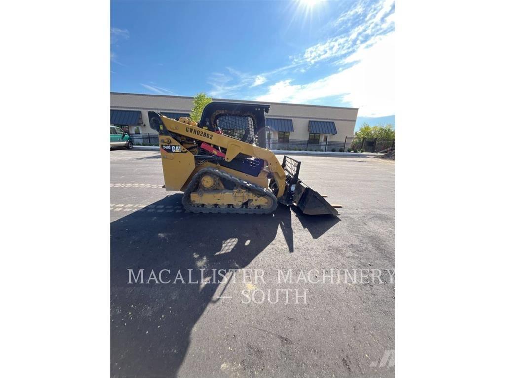 CAT 249D Гусеничные фронтальные погрузчики