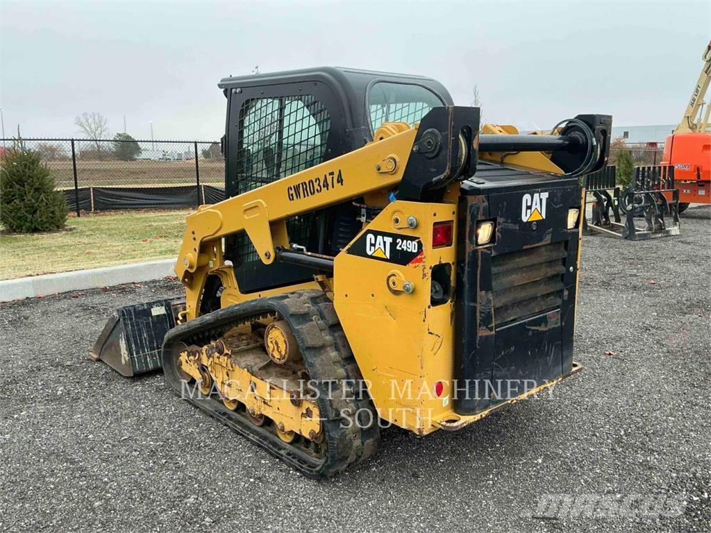 CAT 249D Гусеничные фронтальные погрузчики