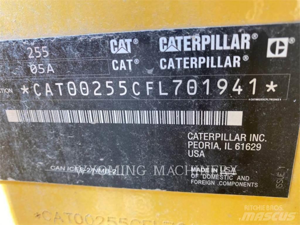 CAT 255 Мини-погрузчики