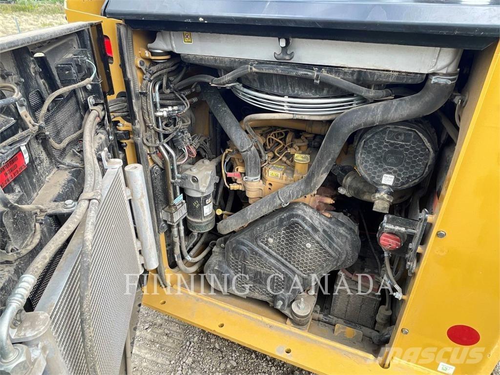 CAT 255-05 Гусеничные фронтальные погрузчики