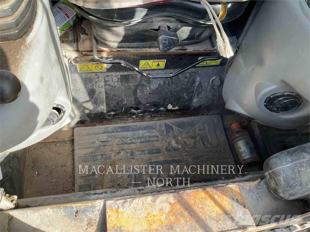 CAT 257B Мини-погрузчики