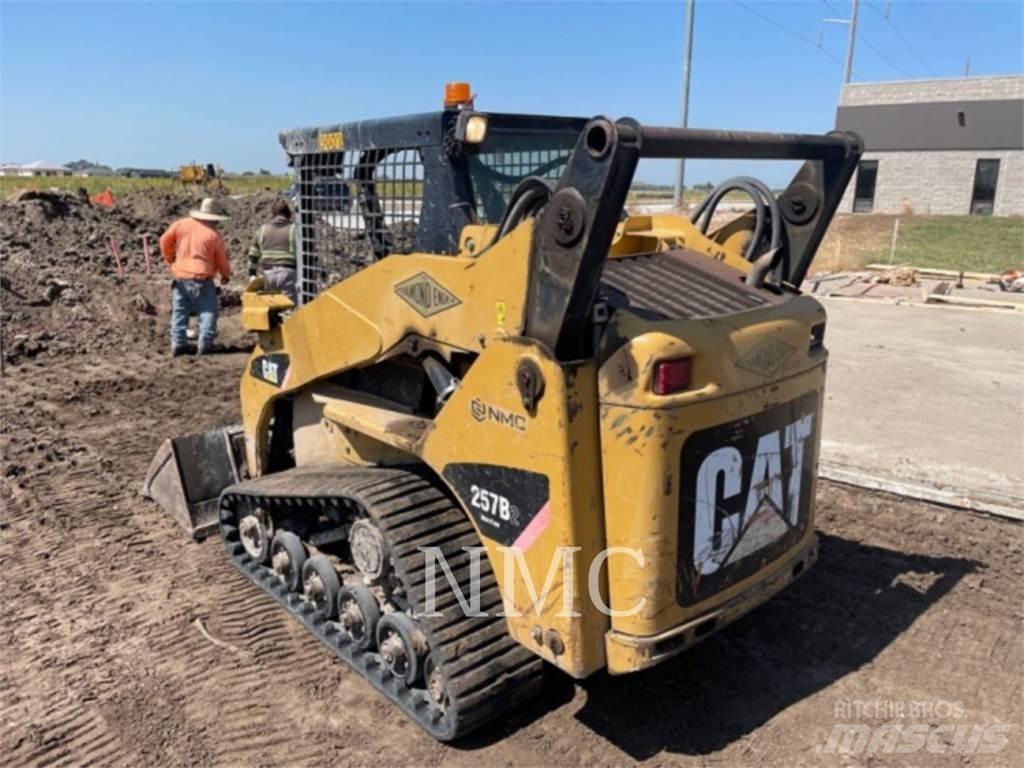 CAT 257B2 Мини-погрузчики