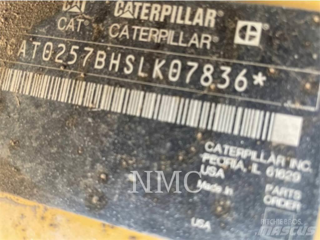CAT 257B2 Мини-погрузчики