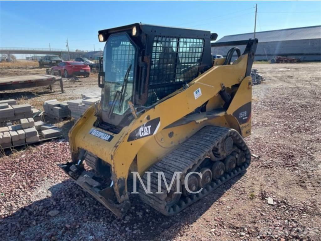 CAT 257B3 Мини-погрузчики