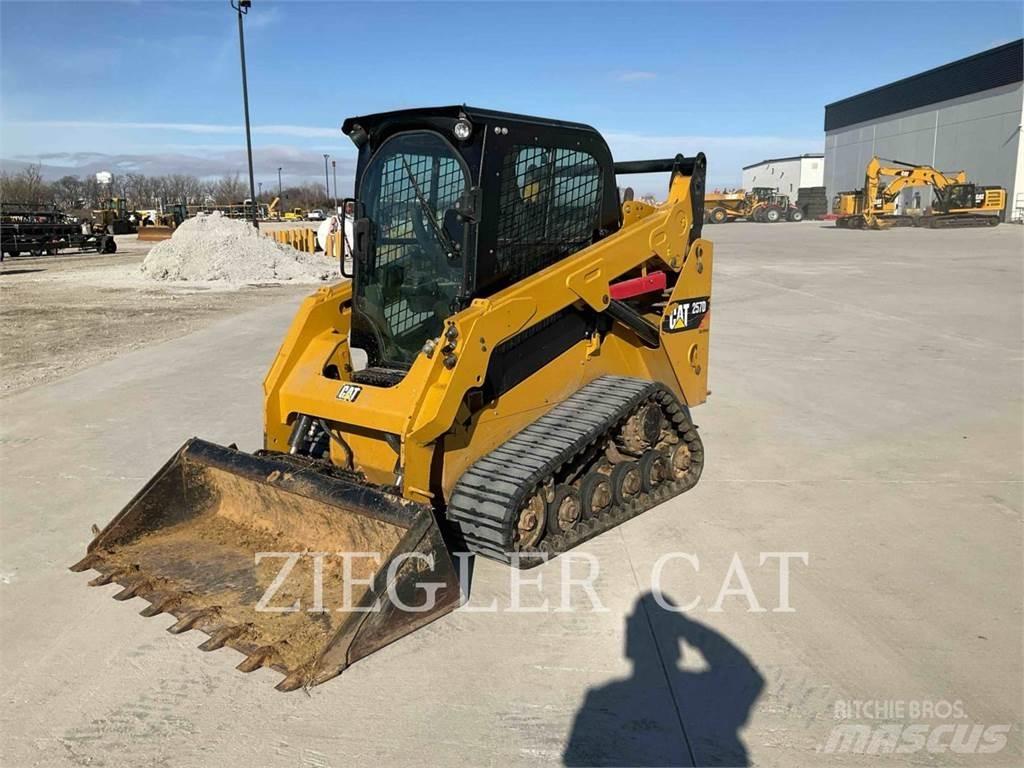 CAT 257D Гусеничные фронтальные погрузчики
