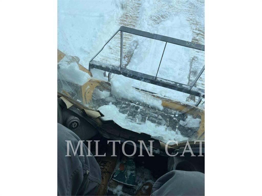 CAT 257D Гусеничные фронтальные погрузчики