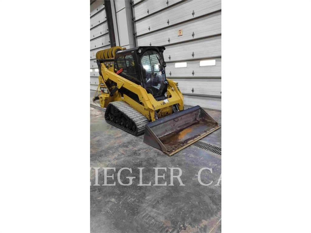 CAT 257D Гусеничные фронтальные погрузчики