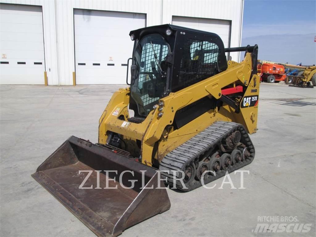 CAT 257D Гусеничные фронтальные погрузчики