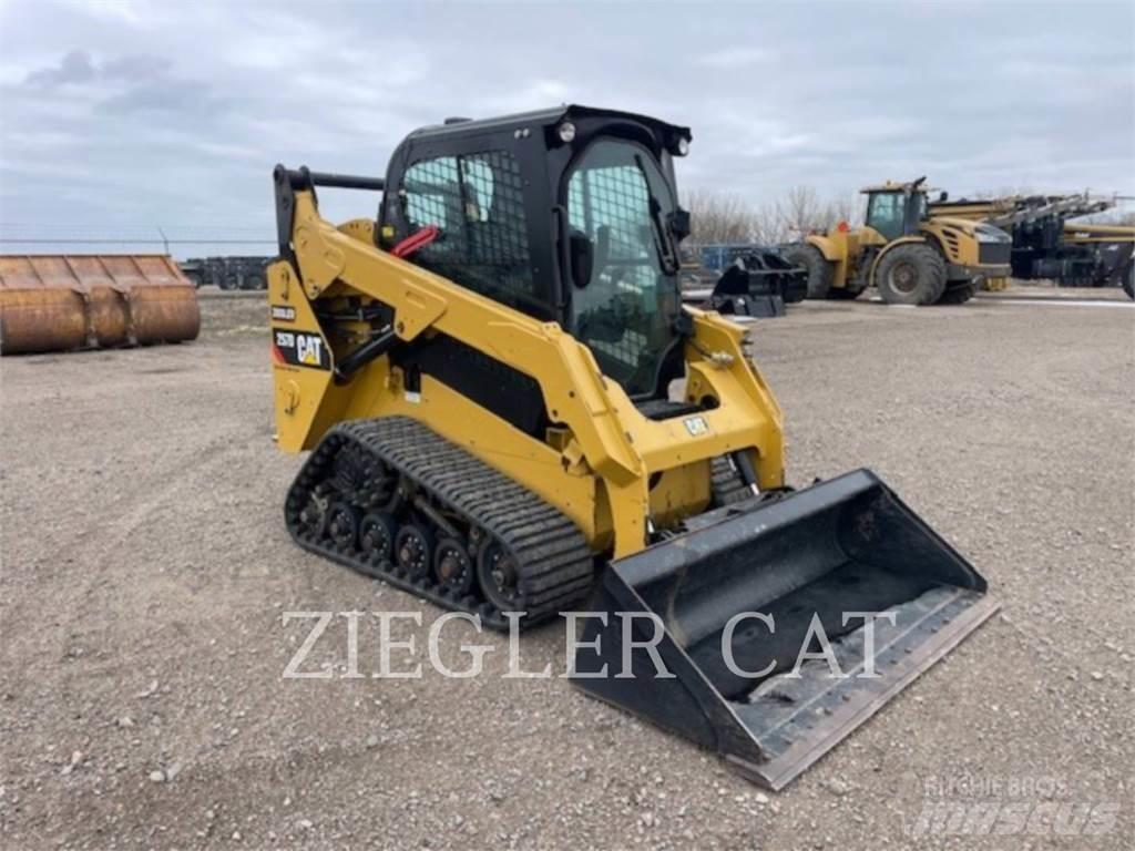 CAT 257D Гусеничные фронтальные погрузчики