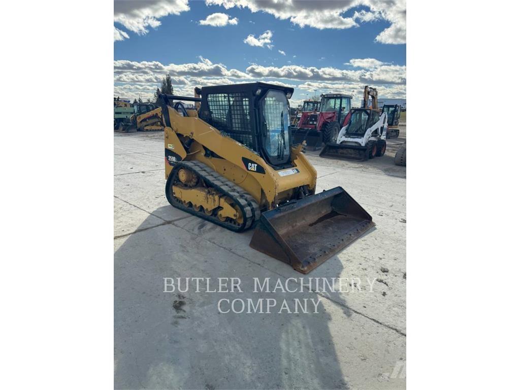 CAT 259B3 Гусеничные фронтальные погрузчики