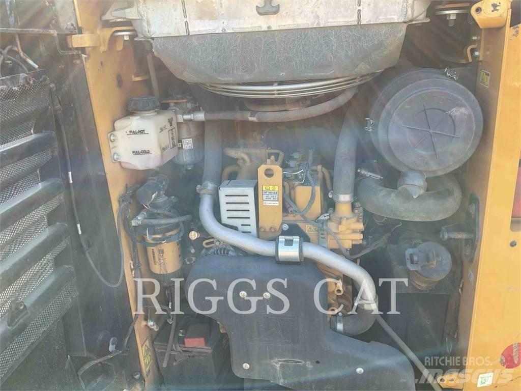 CAT 259D Мини-погрузчики