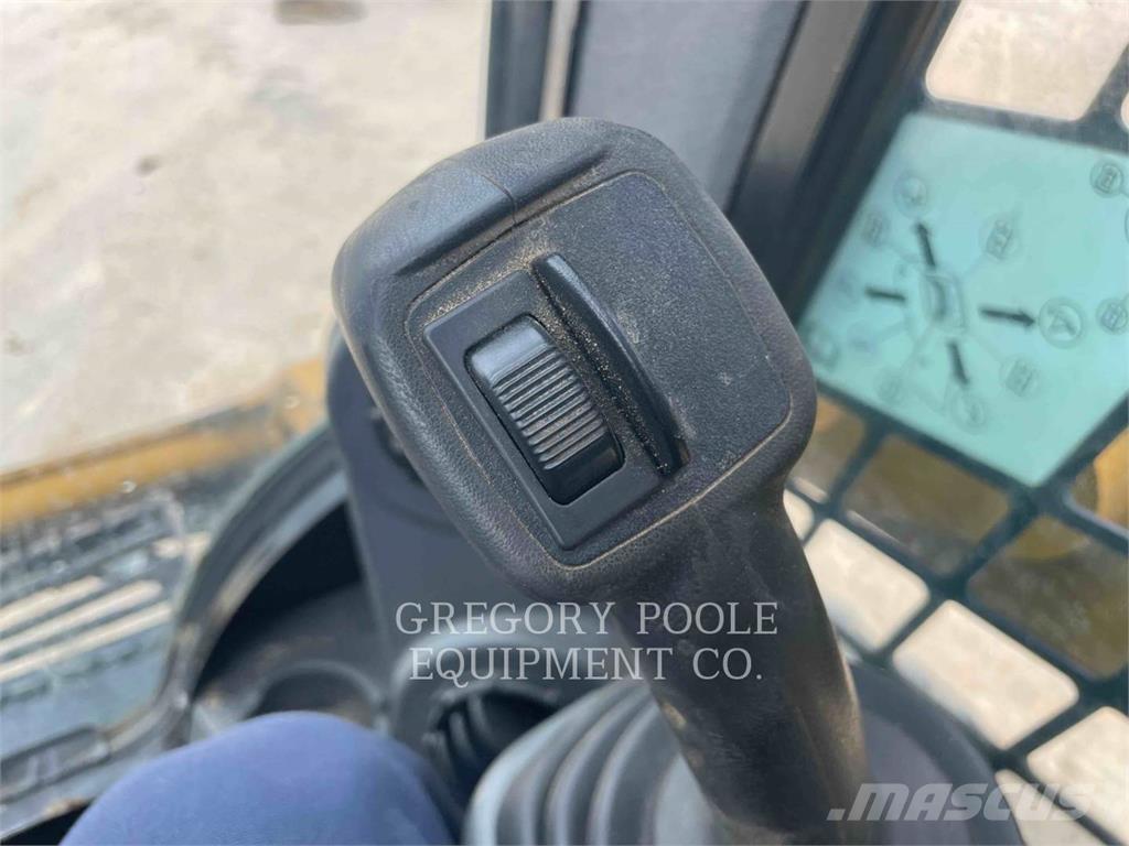 CAT 259D Гусеничные фронтальные погрузчики